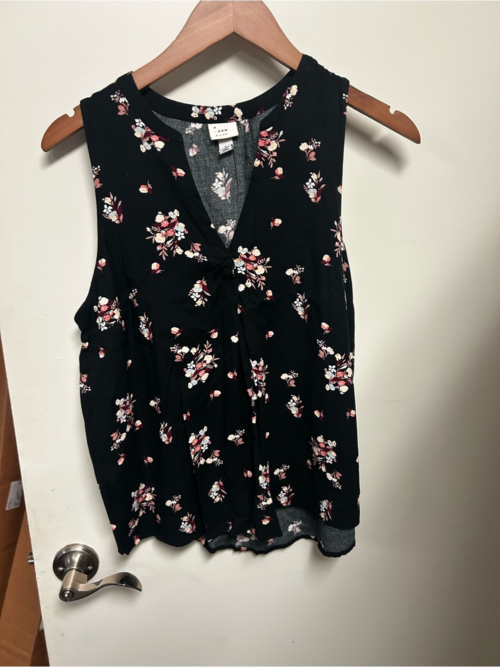 a new day Black Floral Tie-Front Camisole